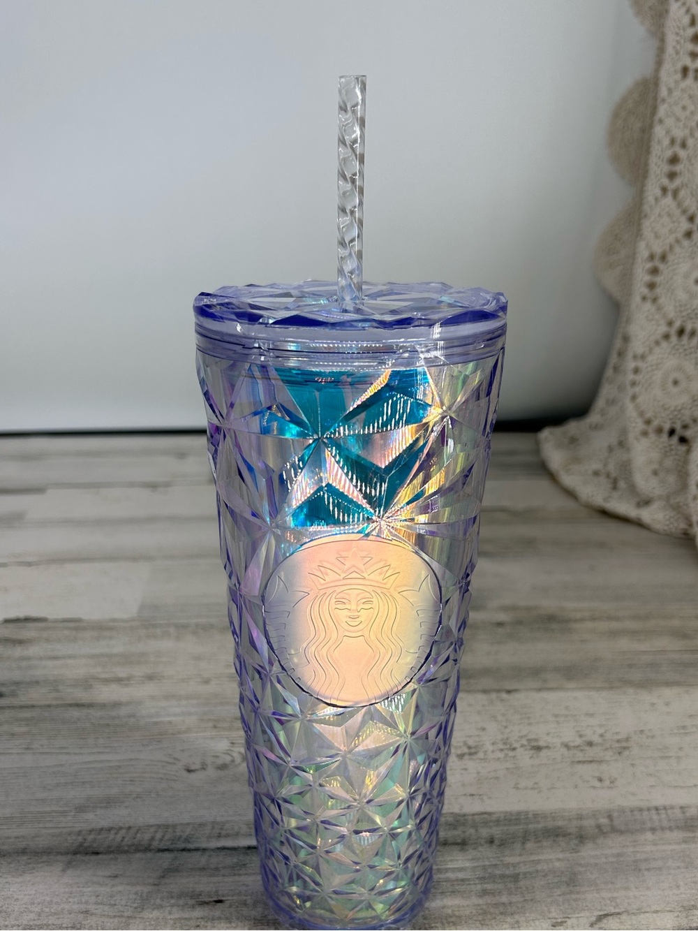 Starbucks 2023 Holiday Diamond Iridescent  Cold Cup Tumbler, Venti, 24 Oz